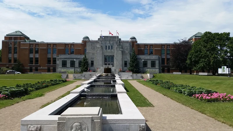 Научно-исследовательский институт биологии растений при Монреальском университете